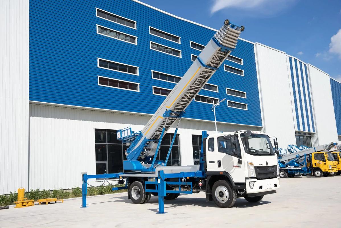 滨州小型云梯车上料车租赁多少钱