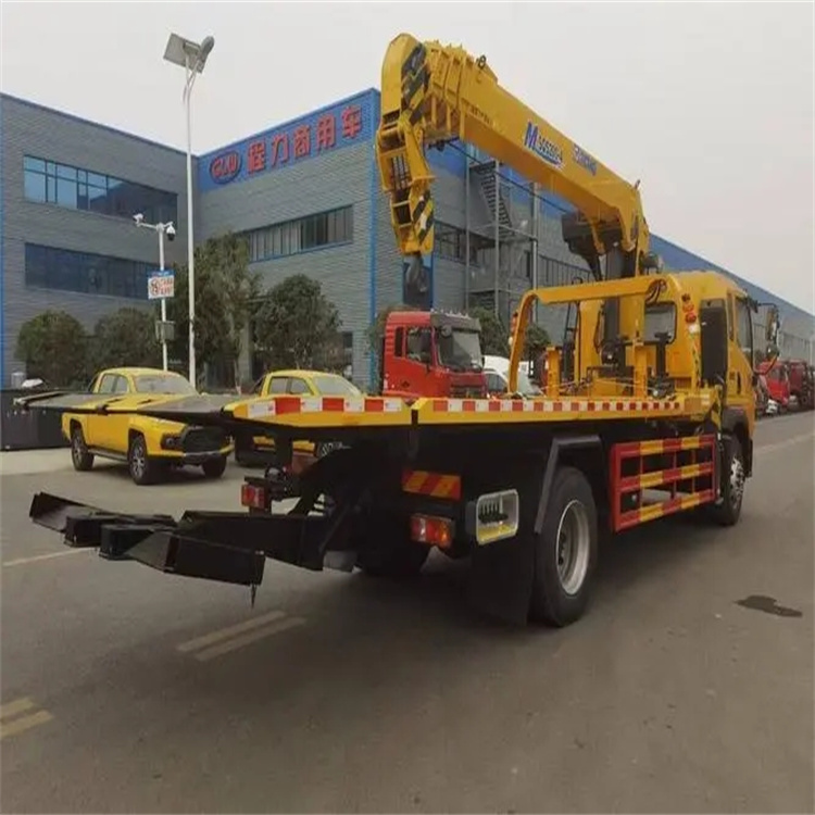 滨州附近小随车吊出租电话，轻松解决搬运烦恼