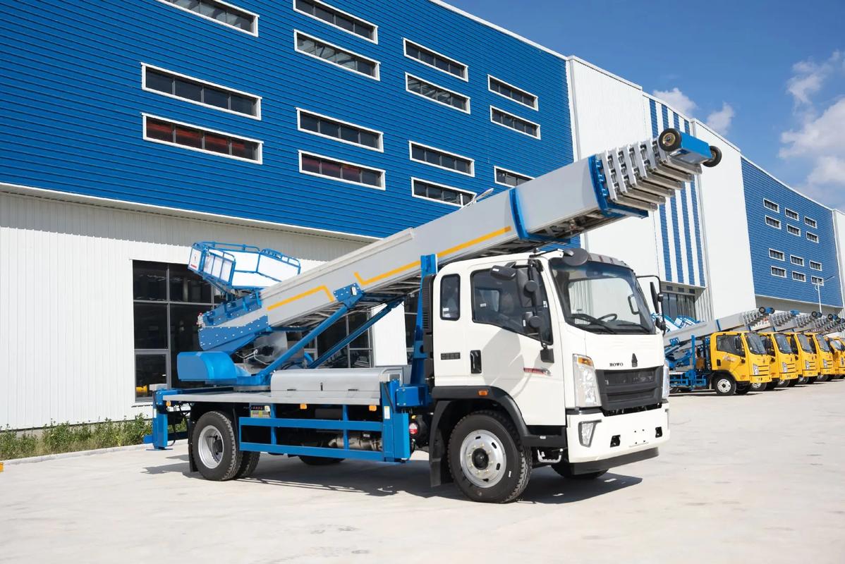 滨州出租云梯车高空作业车 建筑垃圾搬运