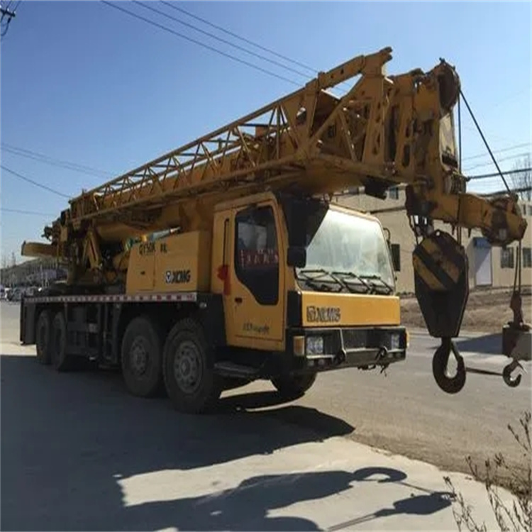 滨州吊车吊挖机吊哪里比较安全